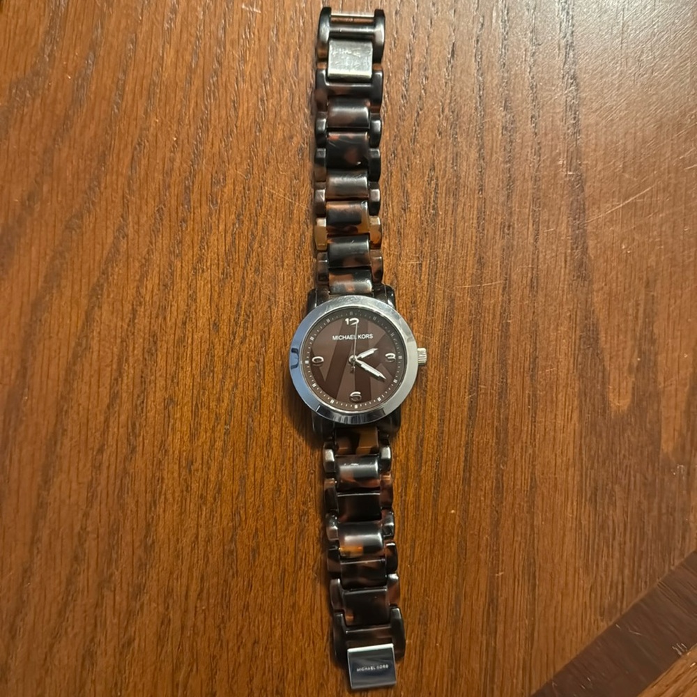 Michael Kors Brown Tortoiseshell Link Watch with Silver Bezel